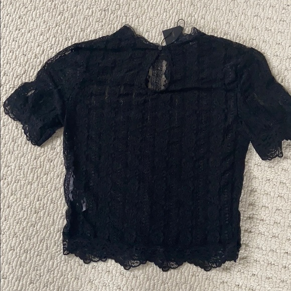 DYNAMITE LACE TOP - Picture 2 of 2